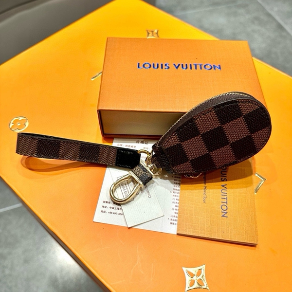 ブランドキーホルダー側面デザイン